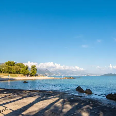 Comfortable Kastel Stafilic With Balcony - Two Bedroom With Balcony And Sea View Kastela