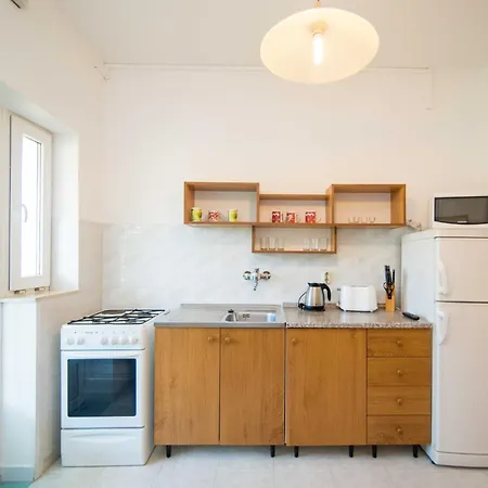 Comfortable Kastel Stafilic With Balcony - Two Bedroom With Balcony And Sea View